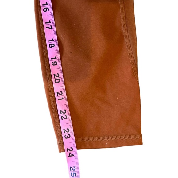 Women’s Fabletics Rust Leggings 24” Medium - Picture 4 of 4
